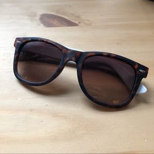 Tortoise Sunglasses